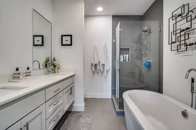 5602 Lindell Avenue #B, Dallas, TX 75206 - Photo 3