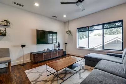 5602 Lindell Avenue #B, Dallas, TX 75206 - Photo 9