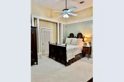 319 S Denton Street, Gainesville, TX 76240 - Photo 27