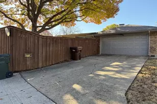 2217 Westlake Dr, Plano, TX 75075 - Photo 35