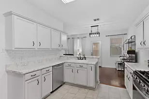 1117 Indian Trail Ct, Roanoke, TX 76262 - Photo 5