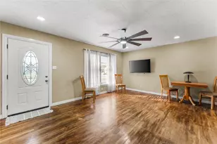 1307 N 61st St, Waco, TX 76710 - Photo 9