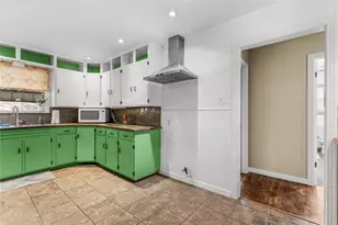 1307 N 61st St, Waco, TX 76710 - Photo 13