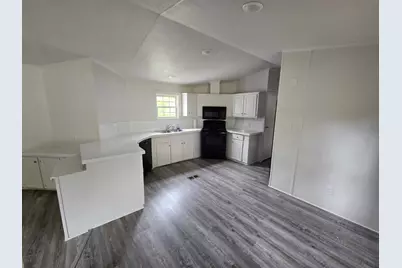 221 Private Road 8807, Ben Wheeler, TX 75754 - Photo 5