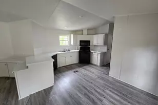 221 Private Rd 8807, Ben Wheeler, TX 75754 - Photo 5