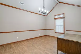 129 Eagle Dr, Lipan, TX 76462 - Photo 7