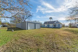 311 Summit St, Farmersville, TX 75442 - Photo 5