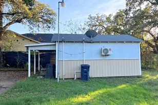 1812 Arch St, Fort Worth, TX 76105 - Photo 5