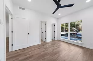 8601 Park Ln, Dallas, TX 75231 - Photo 17