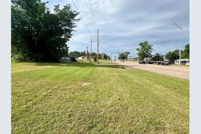 114 Bruce Street, Gilmer, TX 75644 - Photo 15