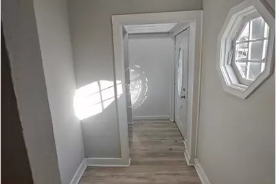 241 W Ross Avenue, De Leon, TX 76444 - Photo 9