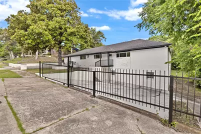1621 Stella Avenue, Dallas, TX 75216 - Photo 37