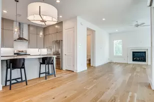 2216 Scenic Bluff Dr, Fort Worth, TX 76111 - Photo 19