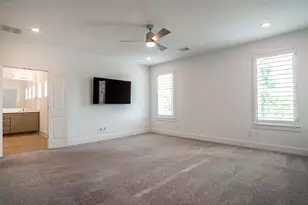 2216 Scenic Bluff Dr, Fort Worth, TX 76111 - Photo 17