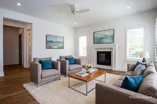 2216 Scenic Bluff Dr, Fort Worth, TX 76111 - Photo 9