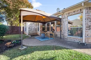 2305 Folkstone Way, Bedford, TX 76021 - Photo 23