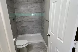 110 Crockett St, Valley View, TX 76272 - Photo 7