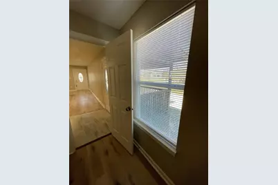 110 Crockett Street #A, Valley View, TX 76272 - Photo 9