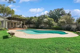 521 Chasewood Dr, Grapevine, TX 76051 - Photo 15