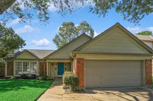 521 Chasewood Dr, Grapevine, TX 76051 - Photo 1