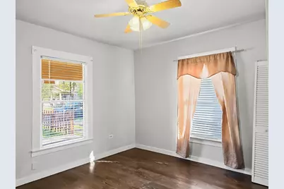 823 S Beacon Street, Dallas, TX 75223 - Photo 7