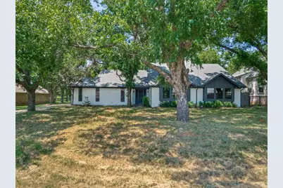 9523 Bellechase Road, Granbury, TX 76049 - Photo 1