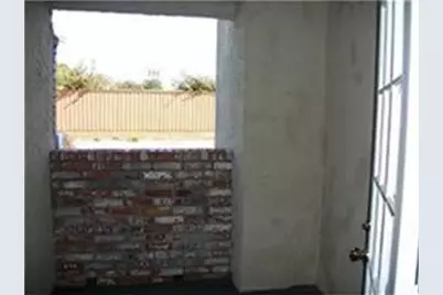 4800 W Lovers Lane #215, Dallas, TX 75209 - Photo 11