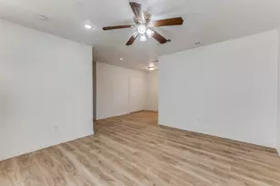 3104 Forestdale Ln, Balch Springs, TX 75180 - Photo 7