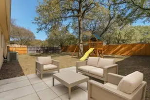 3104 Forestdale Ln, Balch Springs, TX 75180 - Photo 25