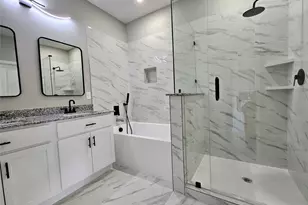 202 E 1st N St, Kaufman, TX 75142 - Photo 11