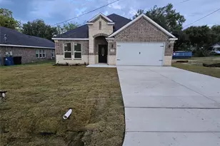 202 E 1st N St, Kaufman, TX 75142 - Photo 31