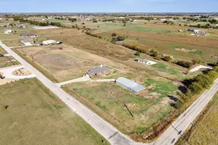 319 Hawk Ridge Rd, Decatur, TX 76234 - Photo 31