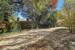 6704 E NW Hwy, Dallas, TX 75231 - Photo 31