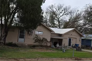 505 N Baylor Ave, Breckenridge, TX 76424 - Photo 5