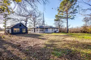 1501 E Henderson St, Cleburne, TX 76031 - Photo 39