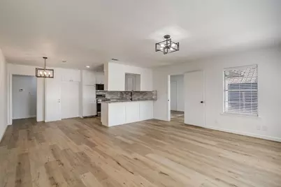 1501 E Henderson Street, Cleburne, TX 76031 - Photo 11