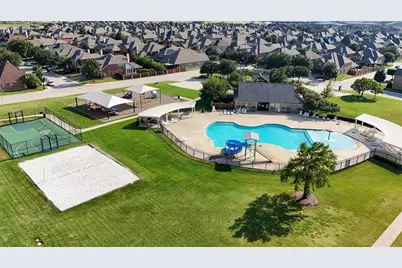 2609 Queen Elizabeth Boulevard, Lewisville, TX 75056 - Photo 39