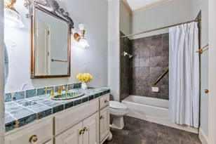 2609 Queen Elizabeth Blvd, Lewisville, TX 75056 - Photo 25