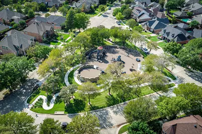 2609 Queen Elizabeth Boulevard, Lewisville, TX 75056 - Photo 37