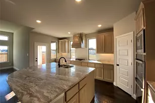 465 Aldred St, Greenville, TX 75401 - Photo 11