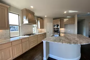 465 Aldred St, Greenville, TX 75401 - Photo 9