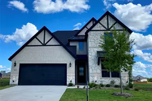 465 Aldred St, Greenville, TX 75401 - Photo 1