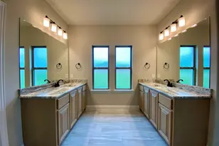 465 Aldred St, Greenville, TX 75401 - Photo 19