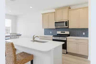 10407 Twisting Springs Drive, Aubrey, TX 76227 - Photo 5