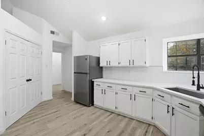 3805 Drakestone Avenue, Rowlett, TX 75088 - Photo 15