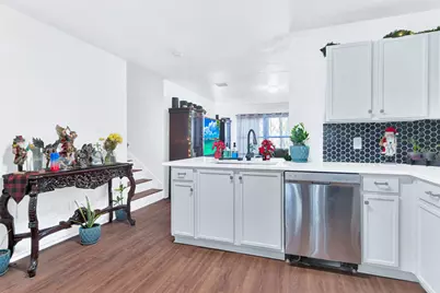 5722 Firethorn Drive, Dallas, TX 75249 - Photo 7