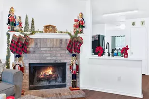 5722 Firethorn Dr, Dallas, TX 75249 - Photo 15