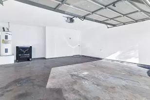 5722 Firethorn Dr, Dallas, TX 75249 - Photo 7
