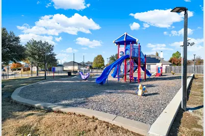 5722 Firethorn Drive, Dallas, TX 75249 - Photo 37