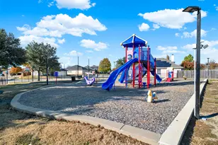 5722 Firethorn Dr, Dallas, TX 75249 - Photo 37